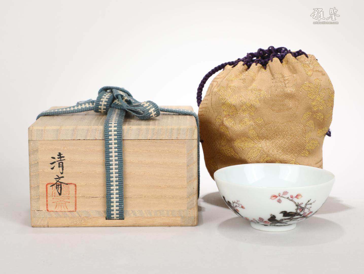 清雍正 粉彩喜上眉梢茶圓